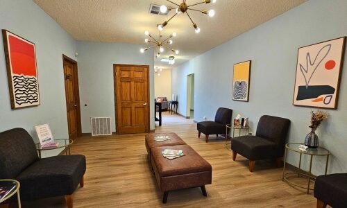 Suite G252 Waiting Area